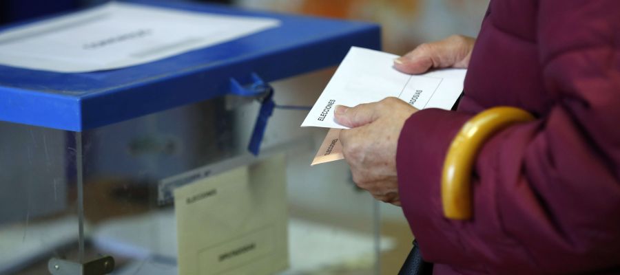 Las urnas han cerrado a la espera de los resultados oficiales Las urnas han cerrado a la espera de los resultados oficiales