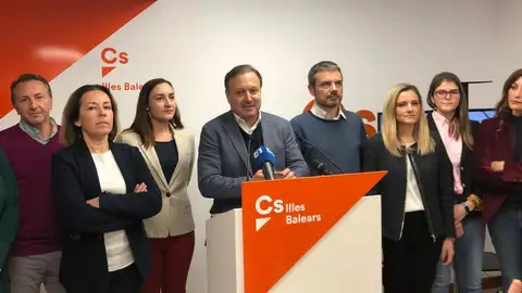 Joan Mesquida, de Ciudadanos, tras perder su escaño en el Congreso en las elecciones del 10-N. Joan Mesquida, de Ciudadanos, tras perder su escaño en el Congreso en las elecciones del 10-N.