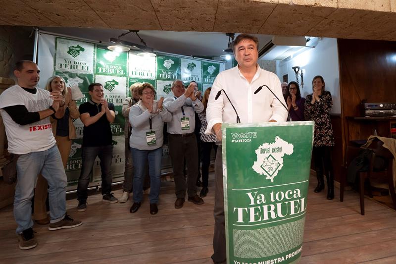 Tomás Guitarte, de '¡Teruel Existe!': "Queremos romper el aislamiento que ha sufrido Teruel para su desarrollo" Tomás Guitarte, de '¡Teruel Existe!': "Queremos romper el aislamiento que ha sufrido Teruel para su desarrollo"