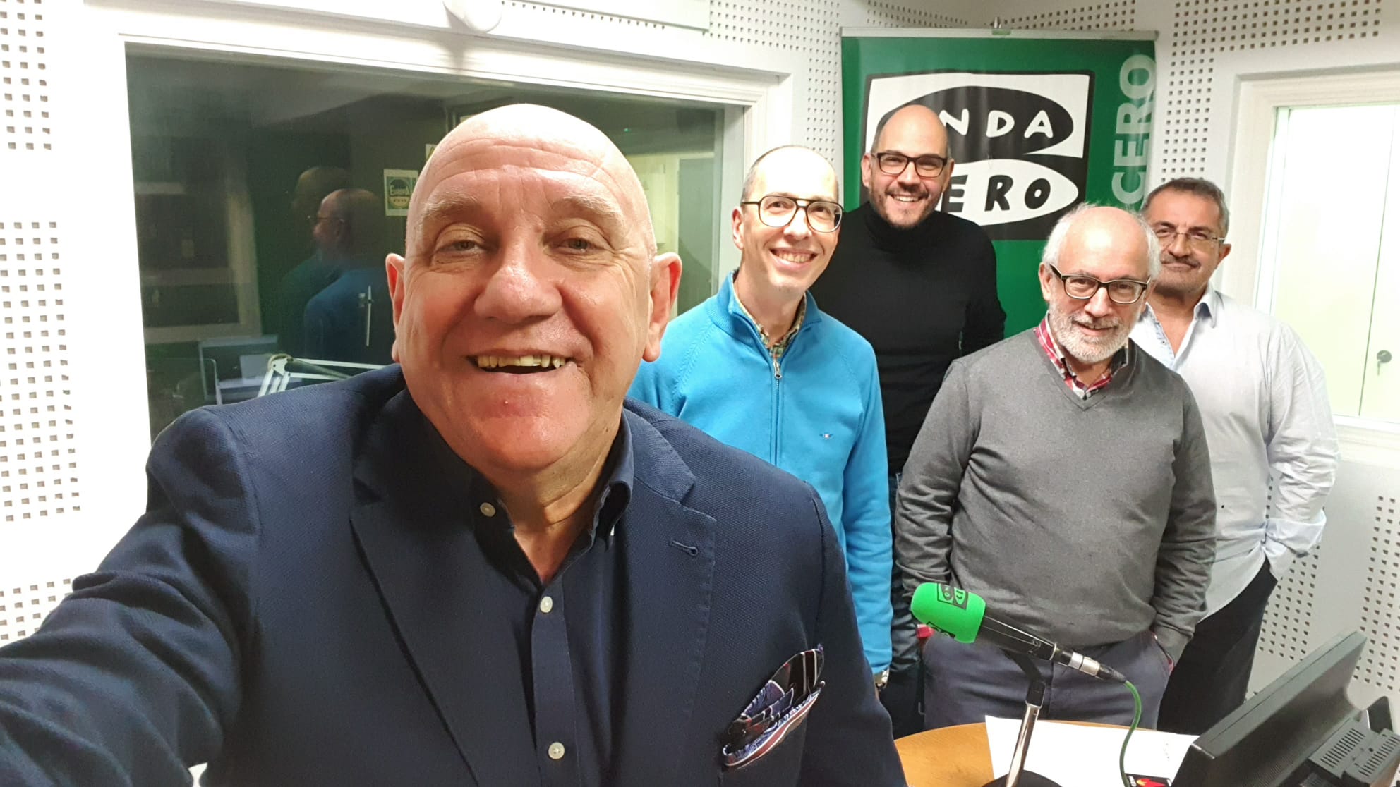 Tertulia en Más de Uno Ourense, "Locos por Incordiar" Tertulia en Más de Uno Ourense, "Locos por Incordiar"