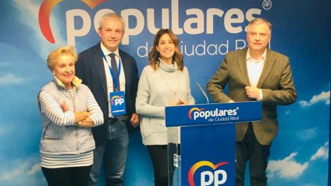 Rosa Romero y otros candidatos del PP de Ciudad Real