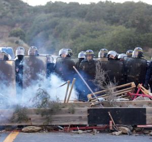 Los antidisturbios franceses en La Junquera Los antidisturbios franceses en La Junquera