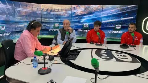 Del Bosque en los estudios centrales de Onda Cero. Del Bosque en los estudios centrales de Onda Cero.