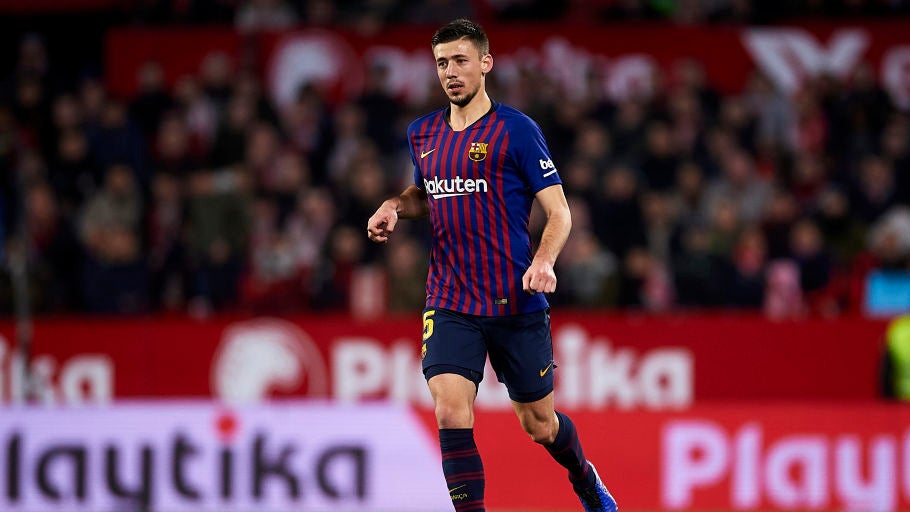 Lenglet durante un partido con el FC Barcelona