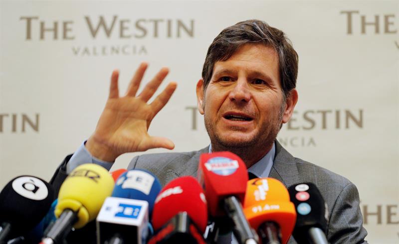 Alemany se despide del Valencia defendiendo que deja una "superplantilla" y que no sabe quién asesorará a Lim Alemany se despide del Valencia defendiendo que deja una "superplantilla" y que no sabe quién asesorará a Lim