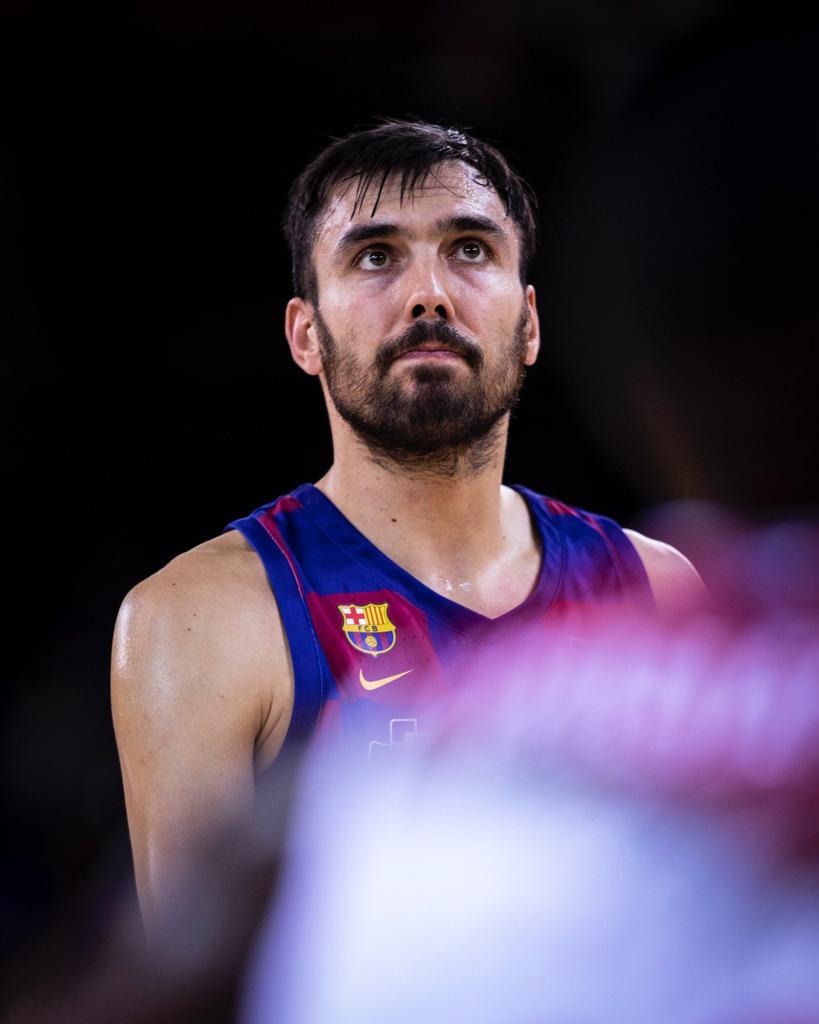 Pierre Oriola en 4 Cuartos: "Felipe Reyes siempre es un modelo a seguir" Pierre Oriola en 4 Cuartos: "Felipe Reyes siempre es un modelo a seguir"