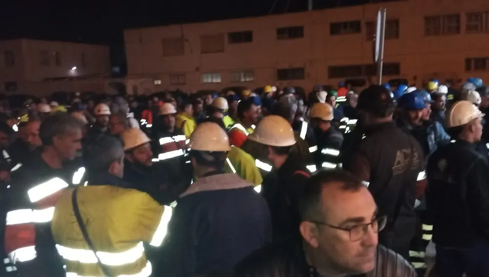 La protesta lleva desde primera hora activa La protesta lleva desde primera hora activa