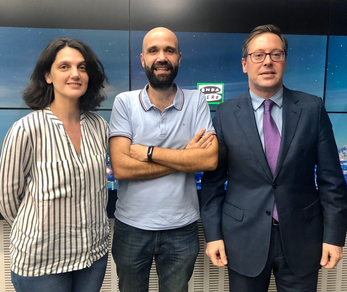 Cara a cara entre Alfonso Serrano y Pilar Sánchez Acera: debate sobre el pacto PSOE y Podemos Cara a cara entre Alfonso Serrano y Pilar Sánchez Acera: debate sobre el pacto PSOE y Podemos