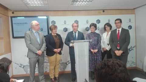 Ruiz Molina se ha reunido con Pilar Zamora y Jos&eacute; Manuel Caballero