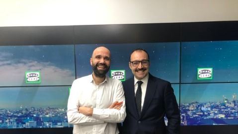 Manuel Gim&eacute;nez, Consejero de Econom&iacute;a de la Comunidad de Madrid, con David del Cura