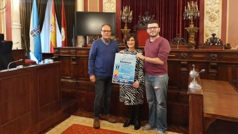 Virgilio Morello, Eugenia D&iacute;az Abella, concelleira de POl&iacute;tica social, Igualdade e Sanidade, e Lorenzo Gonz&aacute;lez, presidente de Alma Llanera.