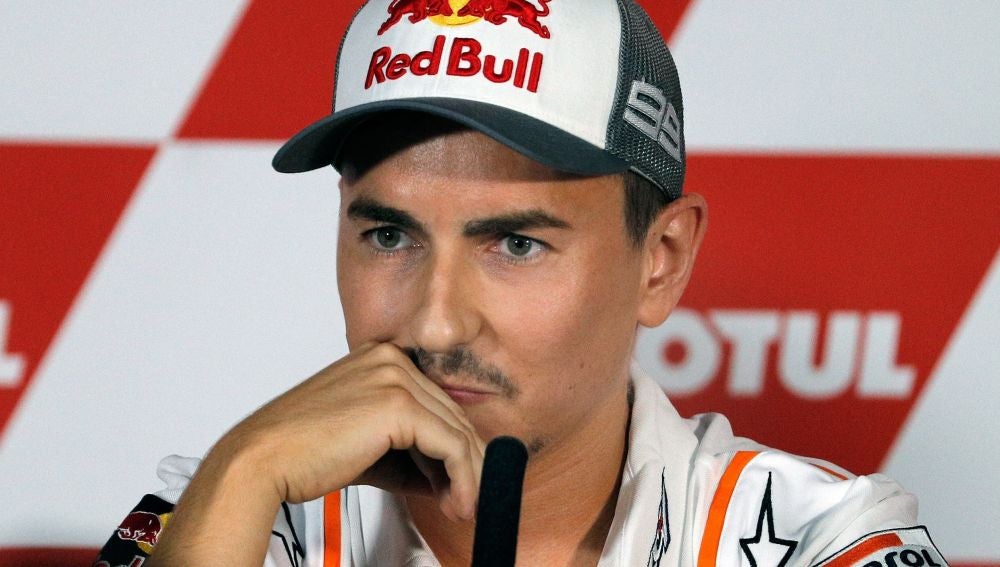 Jorge Lorenzo, en la rueda de prensa de sus despedida Jorge Lorenzo, en la rueda de prensa de sus despedida