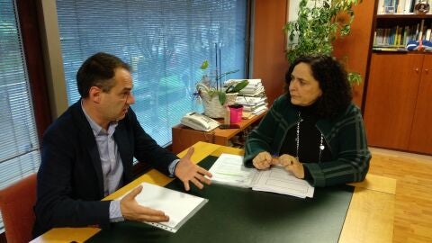 Visita de Bel&eacute;n do Campo a Juan Casares