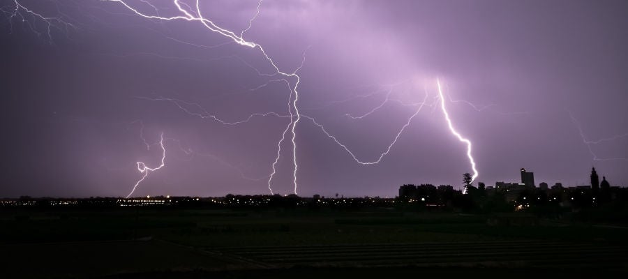 Rayos caídos esta noche en Baleares Rayos caídos esta noche en Baleares