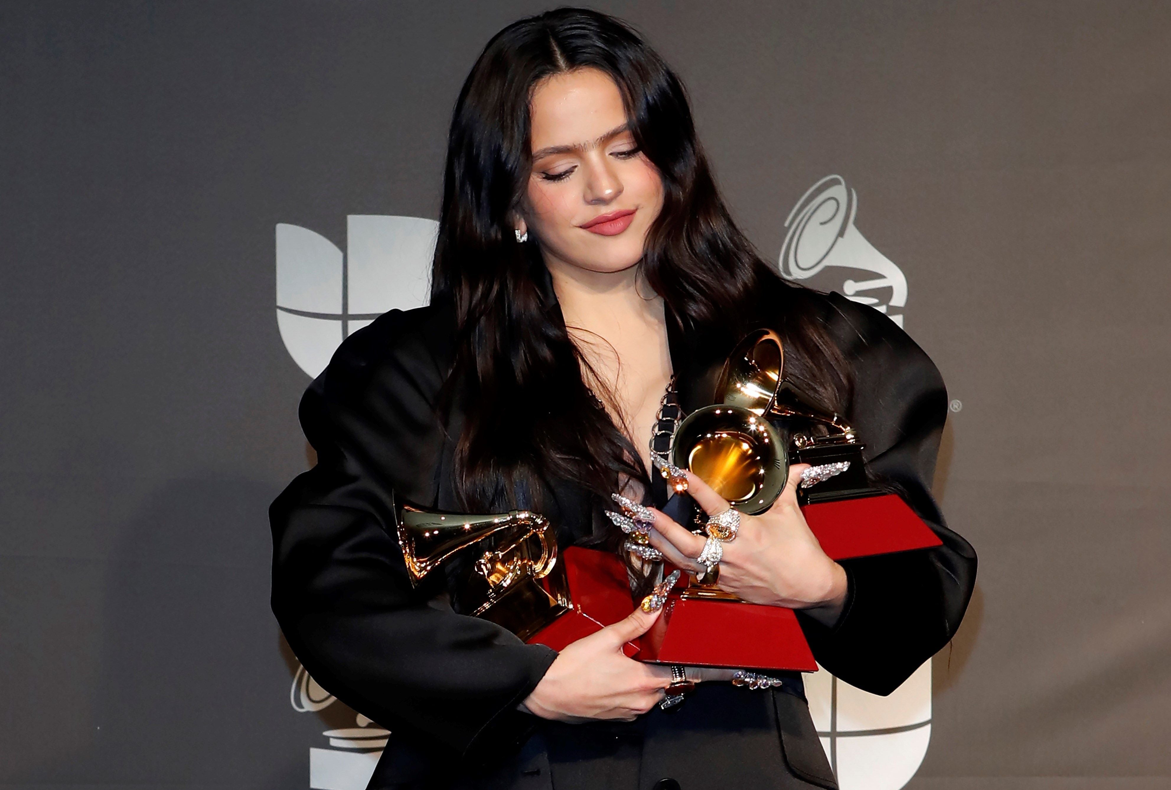 Rosalía arrasa en los Latin Grammy Rosalía arrasa en los Latin Grammy