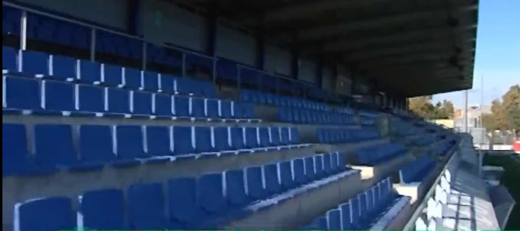 Hi haurà futbol els divendres i els dilluns Hi haurà futbol els divendres i els dilluns