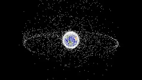 Basura espacial Basura espacial