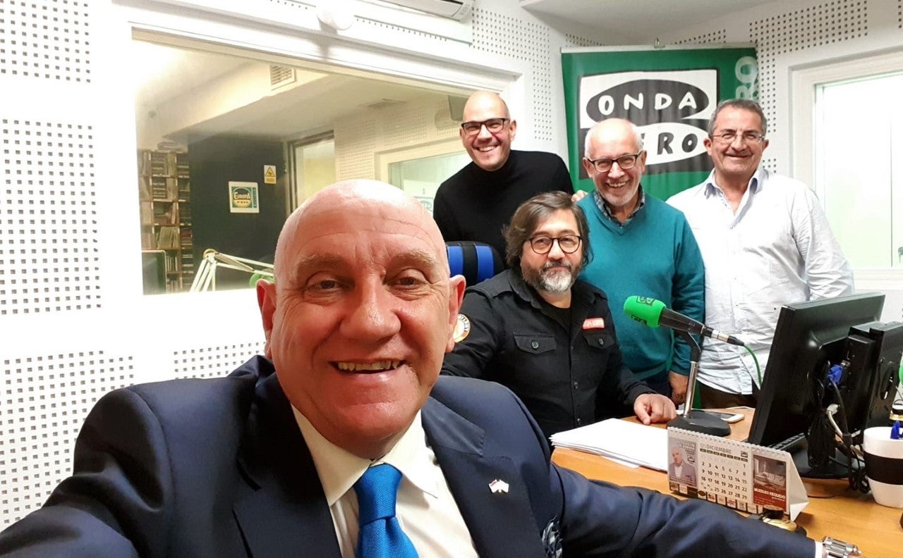 A actualidade en tertulia en Más de Uno Ourense A actualidade en tertulia en Más de Uno Ourense