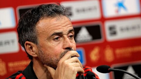 Luis Enrique en una rueda de prensa con la Selecci&oacute;n Espa&ntilde;ola