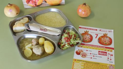 Men&uacute; escolar con granada Mollar de Elche. 