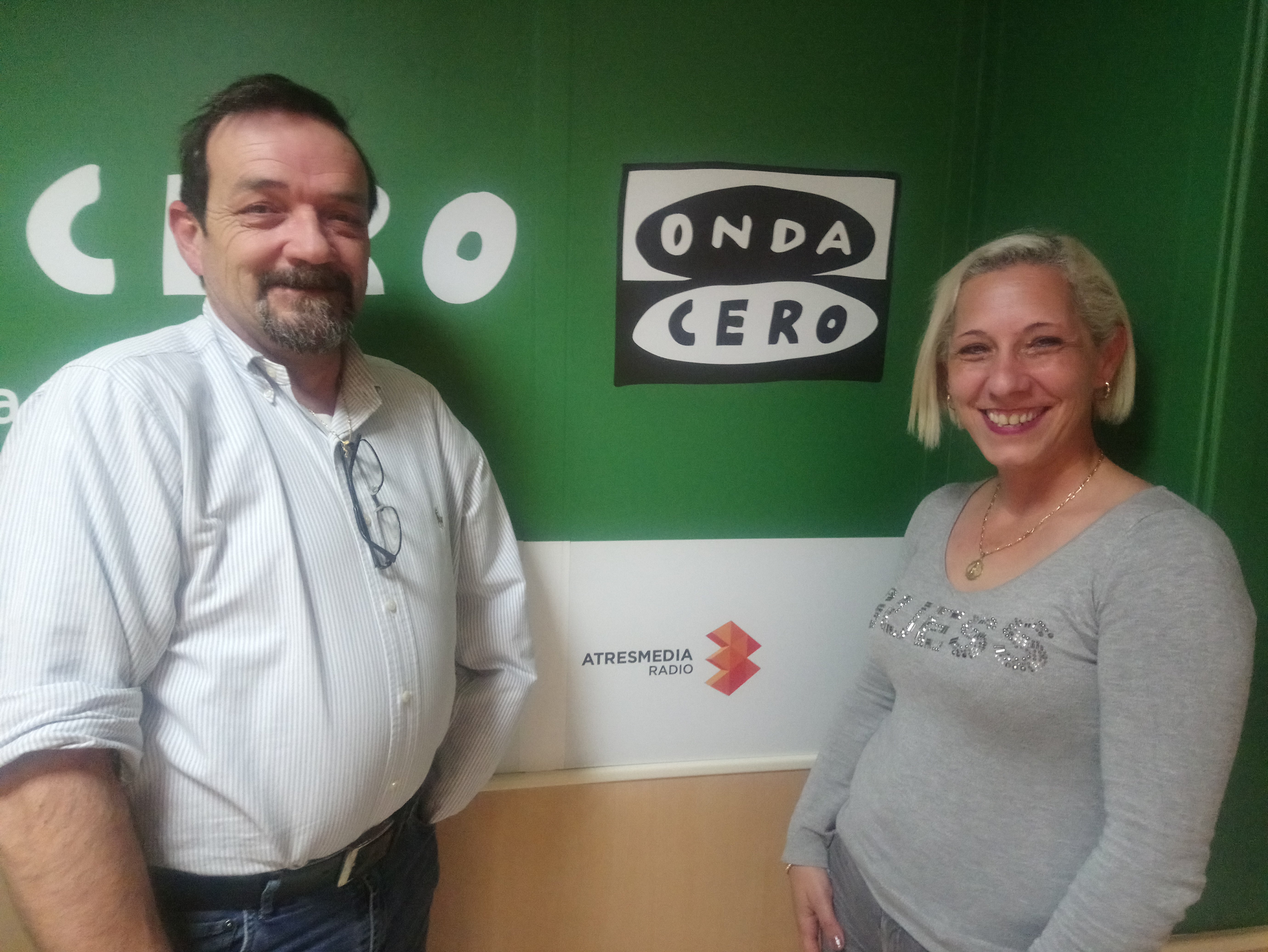 La FAPA Gabriel Miró pide a la consellería que escuche a los padres antes de aplicar su política lingüística La FAPA Gabriel Miró pide a la consellería que escuche a los padres antes de aplicar su política lingüística