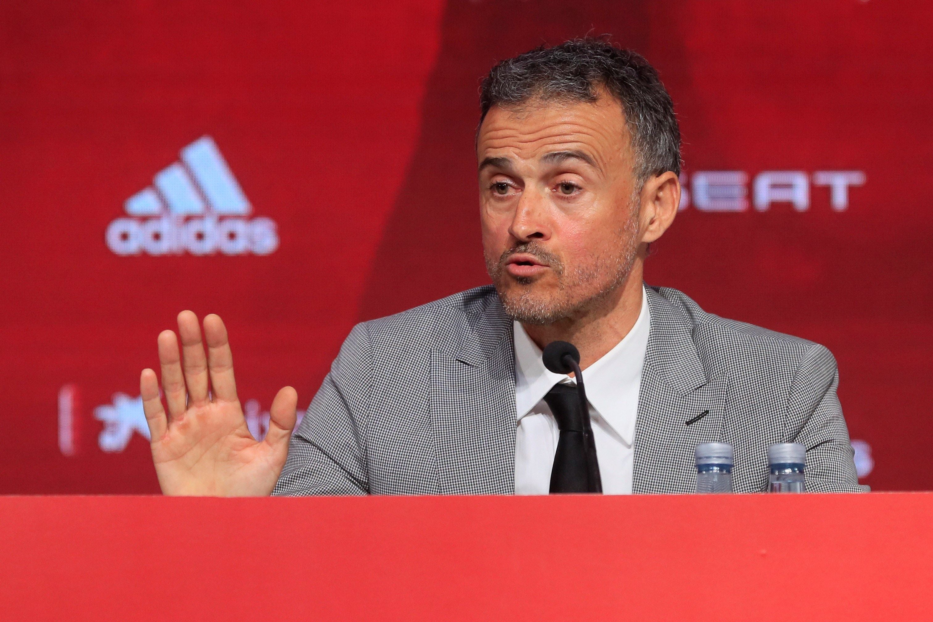 Luis Enrique: "Robert Moreno ha sido desleal y no quiero a nadie así en mi staff" Luis Enrique: "Robert Moreno ha sido desleal y no quiero a nadie así en mi staff"