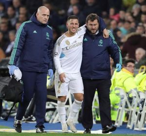 Hazard se retiró lesionado ante el PSG Hazard se retiró lesionado ante el PSG