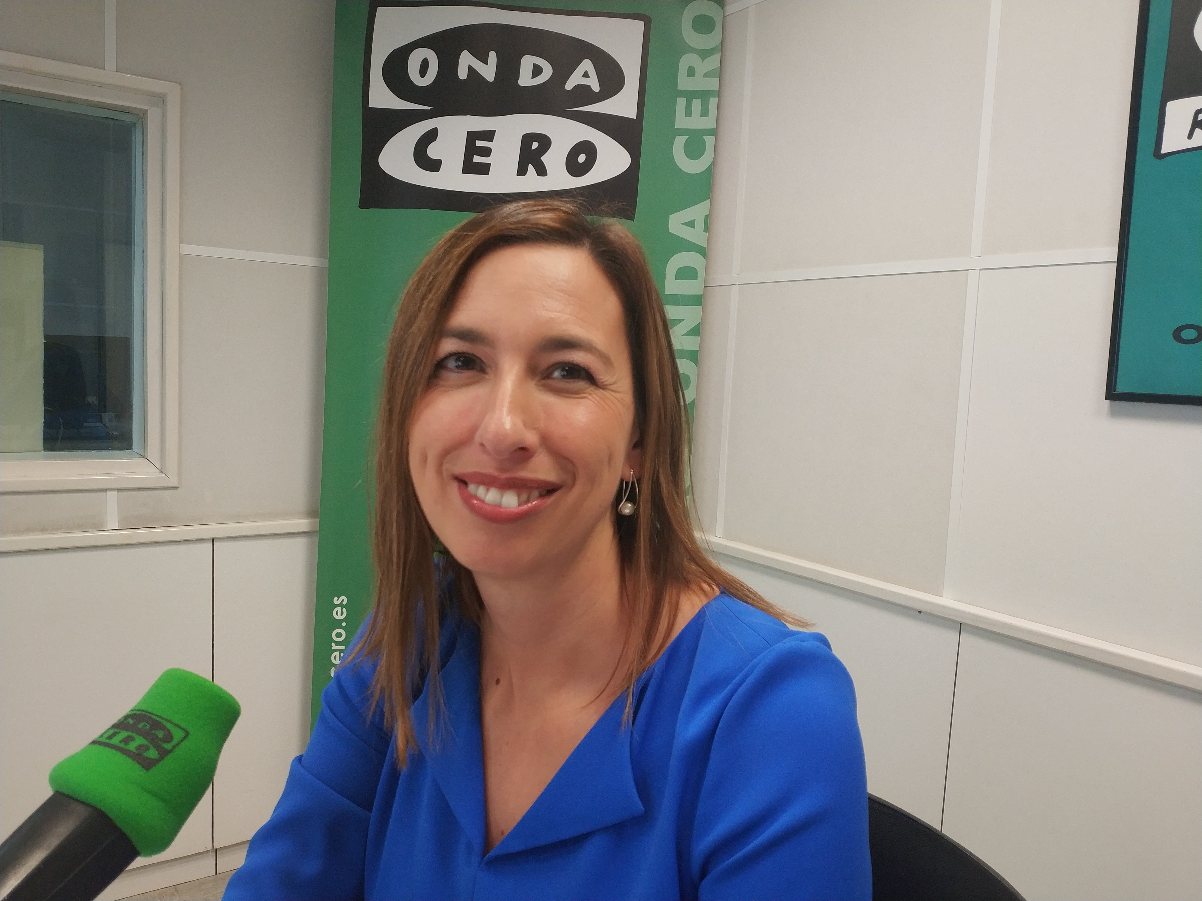 Dimite la consejera de Economía de Cantabria por anunciar una rebaja fiscal que perjudica a las cuentas regionales Dimite la consejera de Economía de Cantabria por anunciar una rebaja fiscal que perjudica a las cuentas regionales