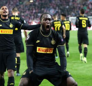 Lukaku celebra un gol Lukaku celebra un gol