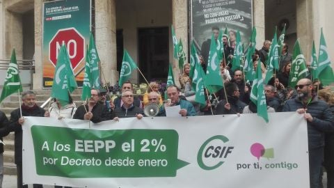 Csif se ha concentrado frente a la Subdelegaci&oacute;n del Gobierno en Ciudad Real