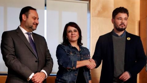 Jos&eacute; Luis &Aacute;balos, Adriana Lastra y Gabriel Rufi&aacute;n