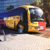 Un autobús TIB en el aeropuerto de Palma 