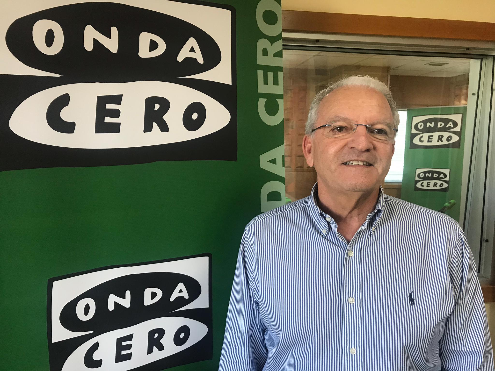 Miguel Ángel Betancor: "Para mí es una satisfacción personal que consideren que debo estar junto a la familia del baloncesto" Miguel Ángel Betancor: "Para mí es una satisfacción personal que consideren que debo estar junto a la familia del baloncesto"