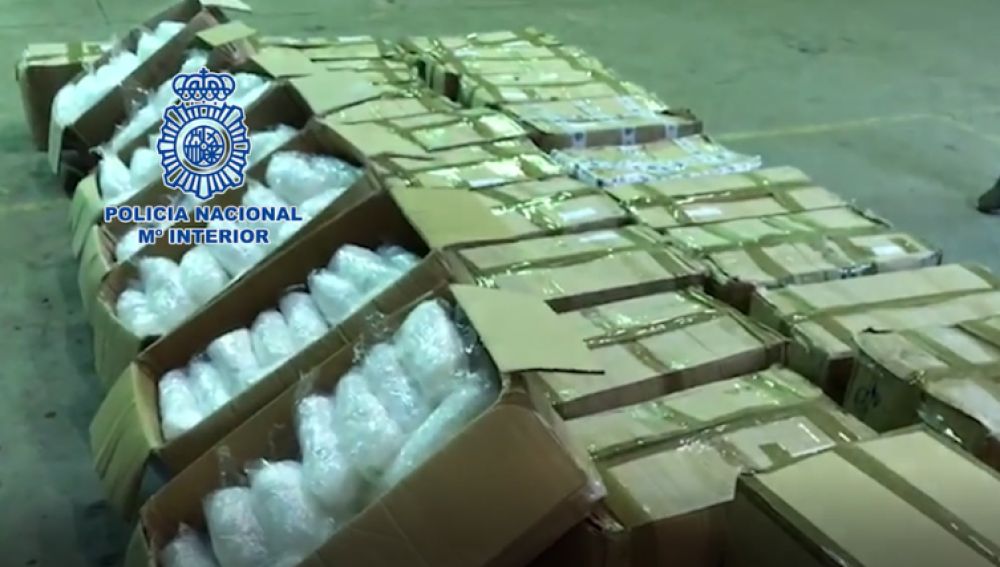 La Policía Nacional interviene 631 kilos de metanfetamina en Badalona