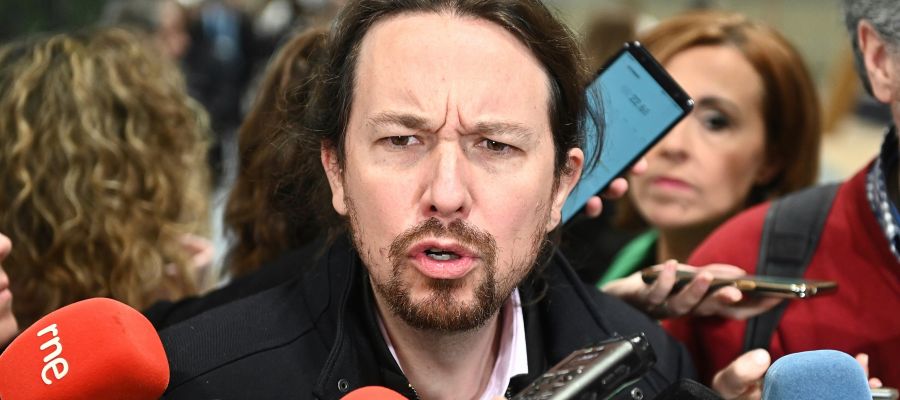 Pablo Iglesias responde a los medios de comunicación Pablo Iglesias responde a los medios de comunicación
