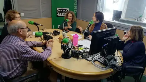 Mesa del Voluntariado Patricia Sánchez concejala participación ciudadana y Cruz Roja Alcalá