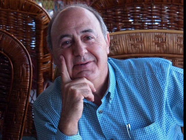 Luis Cabello: "En el sector turístico somos muchos los afectados pero aportamos menos votos que el agrícola y por eso solo se nos tiene en cuenta a medias" Luis Cabello: "En el sector turístico somos muchos los afectados pero aportamos menos votos que el agrícola y por eso solo se nos tiene en cuenta a medias"