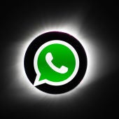 Modo oscuro de WhatsApp