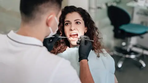 La hipersensibilidad dental afecta a uno de cada cuatro españoles en buenas manos