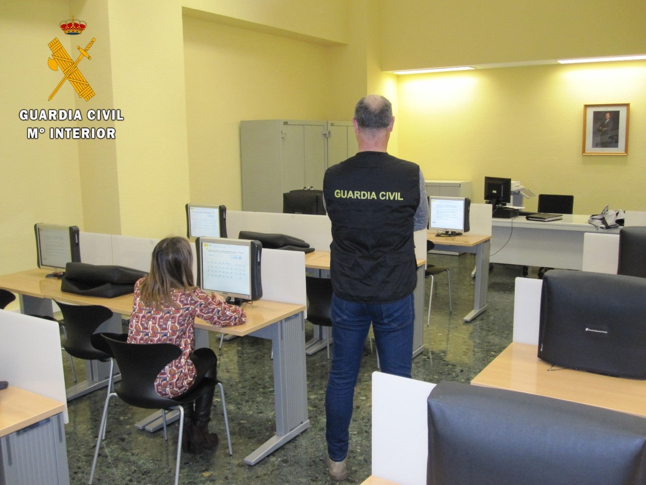 Dos detenidos por suplantación de identidad en el examen de conducir en Cuenca Dos detenidos por suplantación de identidad en el examen de conducir en Cuenca