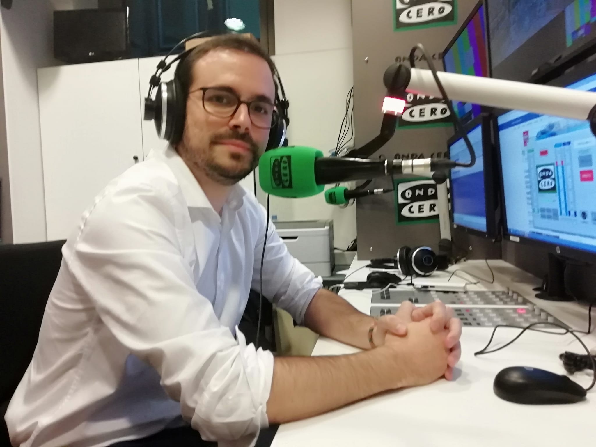 Alberto Garzón y el independentismo: "Hay sectores de la izquierda que se han dejado seducir por un proyecto quimérico que les prometía solucionar los problemas" Alberto Garzón y el independentismo: "Hay sectores de la izquierda que se han dejado seducir por un proyecto quimérico que les prometía solucionar los problemas"