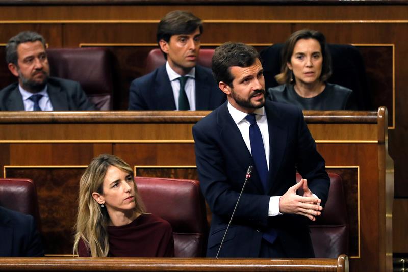 Casado pedirá amparo al TC por la decisión de admitir todas las formas de acatamiento de la Constitución Casado pedirá amparo al TC por la decisión de admitir todas las formas de acatamiento de la Constitución