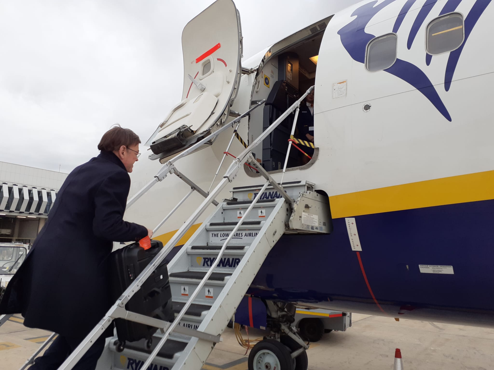 Puig resalta que el Aeropuerto de Castellón necesita mejorar, pero cree que van por buen camino en la creación de nuevas líneas Puig resalta que el Aeropuerto de Castellón necesita mejorar, pero cree que van por buen camino en la creación de nuevas líneas