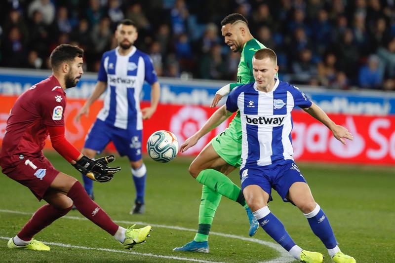 El Leganés saca un punto ante el Alavés y continúa su lucha por salir del descenso El Leganés saca un punto ante el Alavés y continúa su lucha por salir del descenso