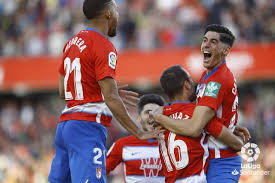 El Granada CF recibe al Levante en Los Cármenes para acercarse aún más a la permanencia en primera división. Onda Deportiva Granada 13/12/2019 El Granada CF recibe al Levante en Los Cármenes para acercarse aún más a la permanencia en primera división. Onda Deportiva Granada 13/12/2019
