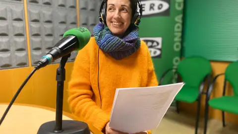 Carmen Quinteiro - Viernes de Cuento Más de Uno Pontevedra