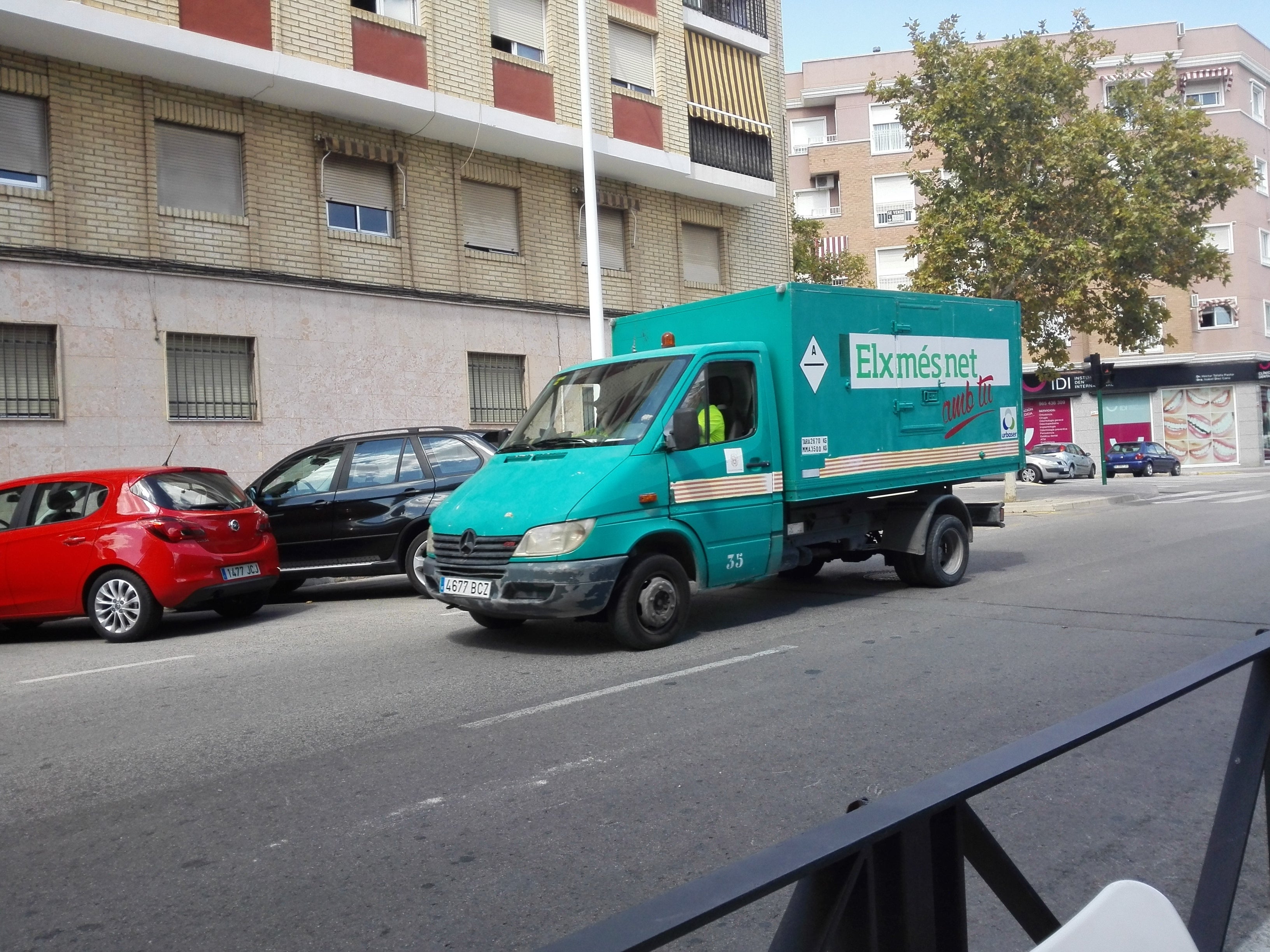 Margalló Ecologistes en Acció desiste en el contencioso contra la licitación de la contrata de basuras y el proceso tiene vía libre Margalló Ecologistes en Acció desiste en el contencioso contra la licitación de la contrata de basuras y el proceso tiene vía libre
