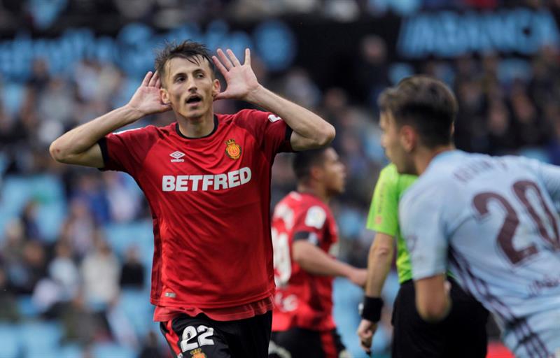 El Mallorca rescata un punto en Balaídos y deja al Celta muy tocado El Mallorca rescata un punto en Balaídos y deja al Celta muy tocado