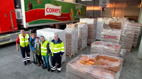 Entrega a Banco de Alimentos Feliz Naturalidad con Coren