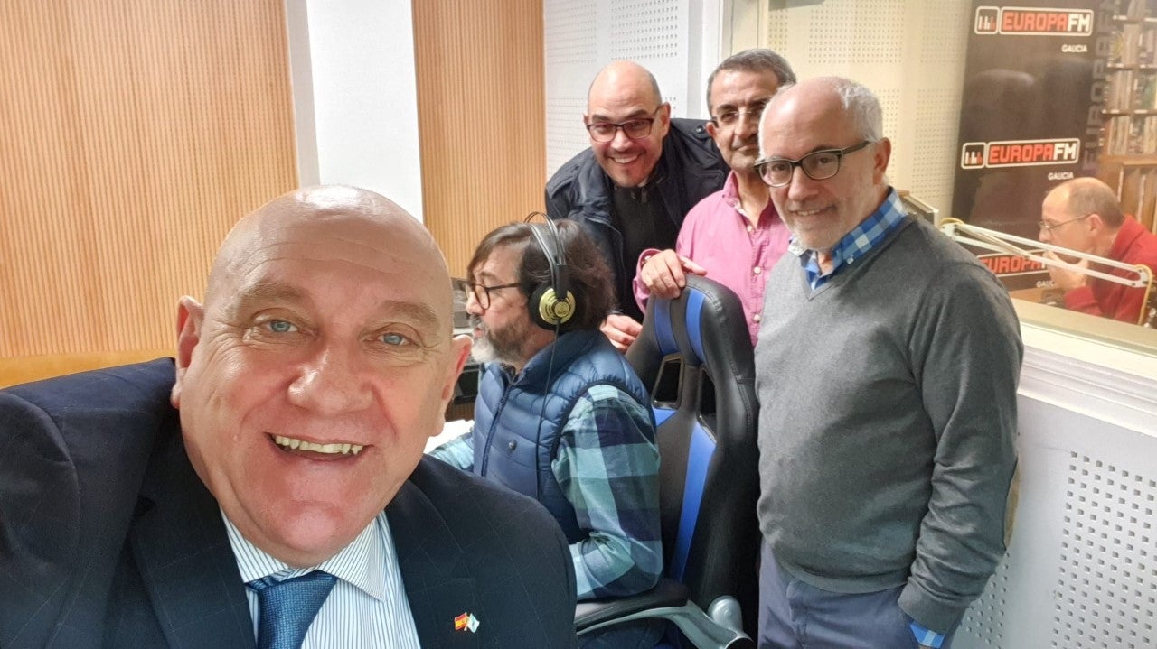 A actualidade na tertulia de 'Locos por Incordiar' A actualidade na tertulia de 'Locos por Incordiar'